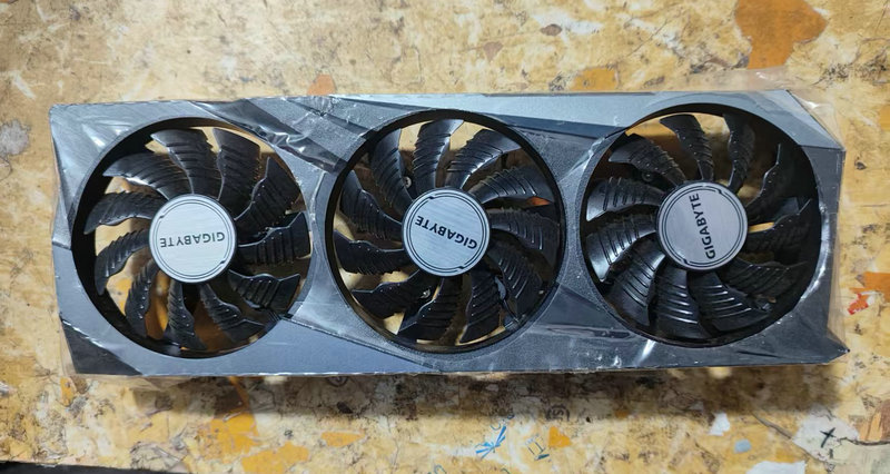 Video Gaming Accessories - Le dissipateur thermique pour carte graphique